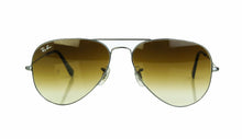 Load image into Gallery viewer, RayBan3025 Brown Avaitor
