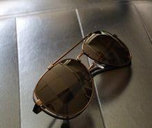 Load image into Gallery viewer, Tanned Metal Sunglasses
